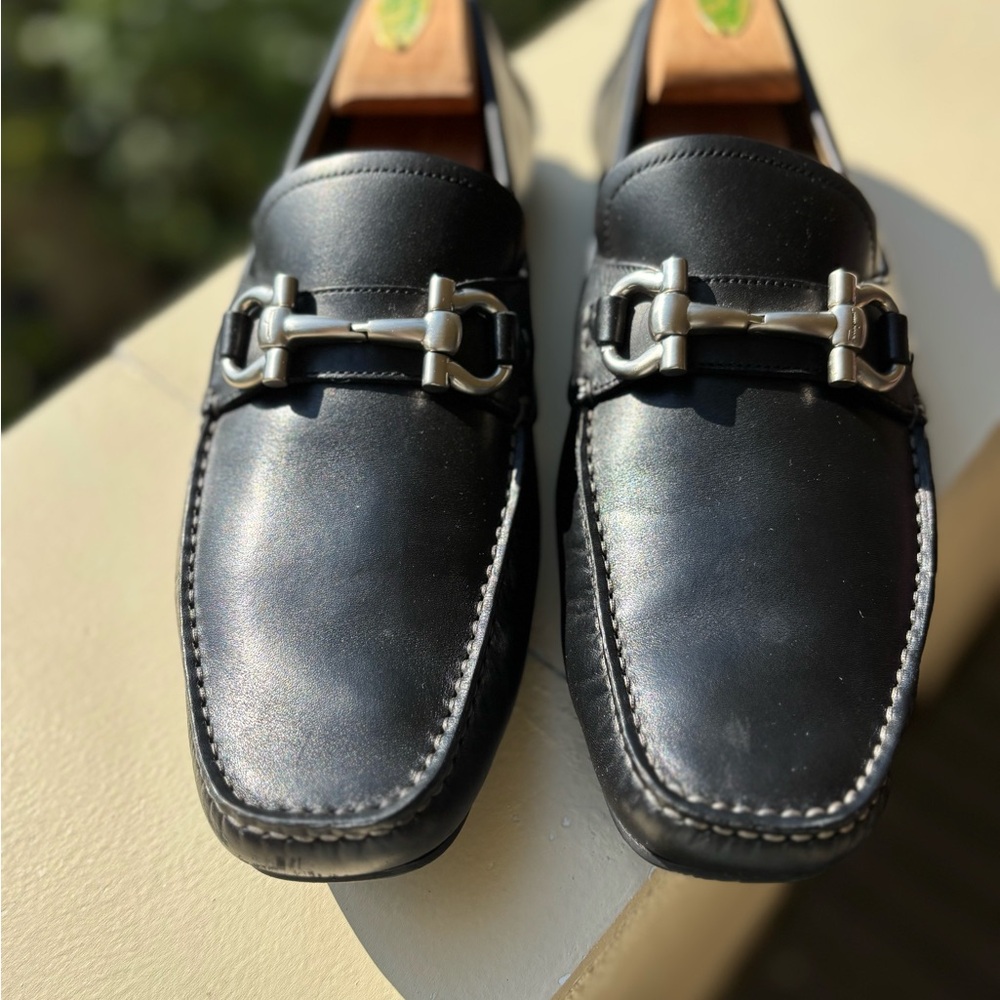 Authentic Salvatore Ferragamo Men's Black Leather Loafers